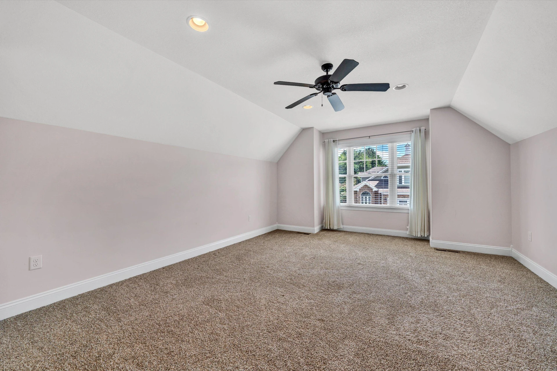 4944 Towne DR - Photo 52
