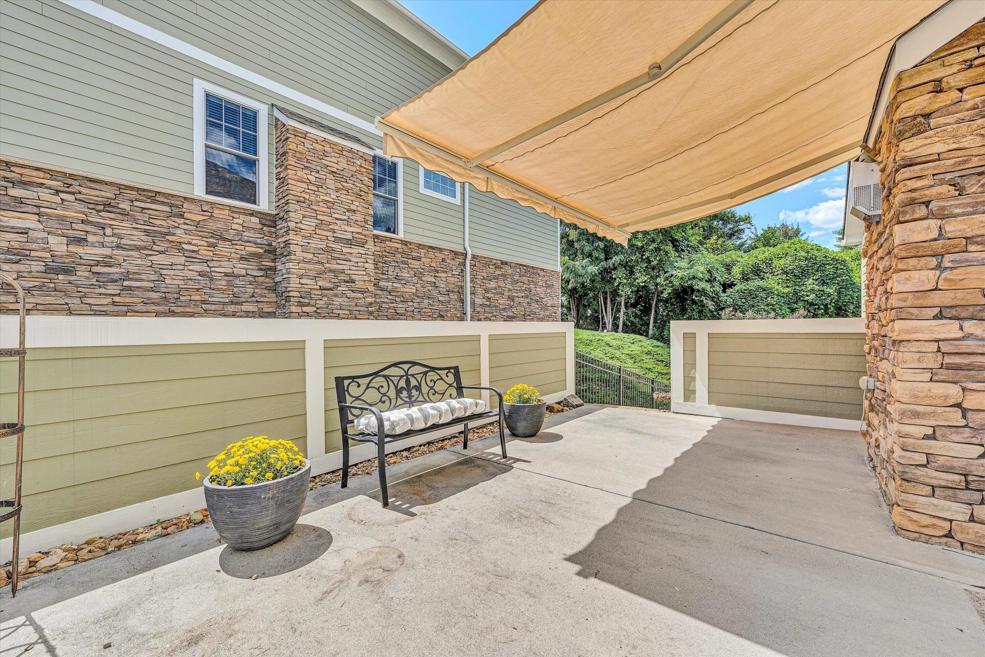 4944 Towne DR - Photo 60