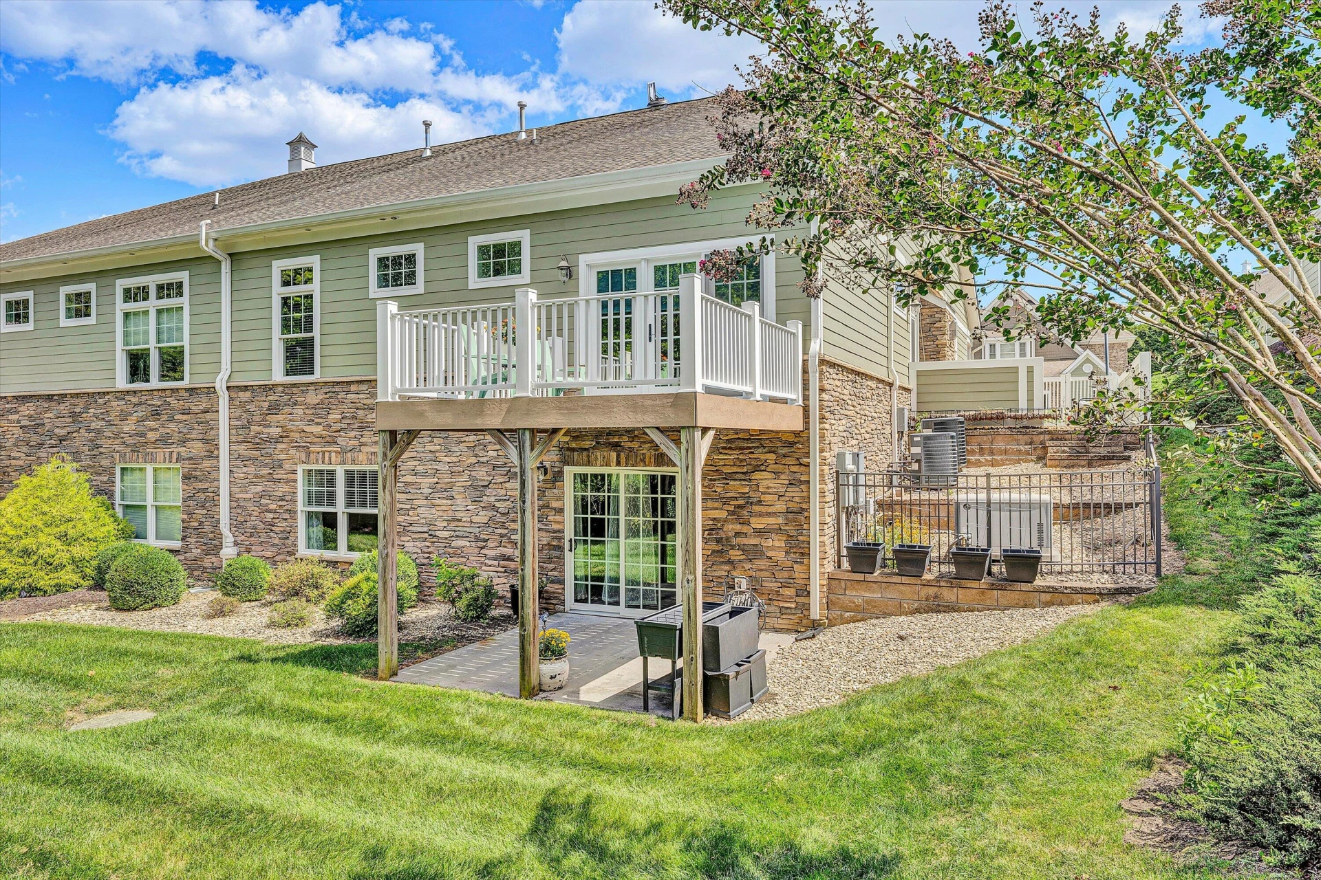 4944 Towne DR - Photo 61