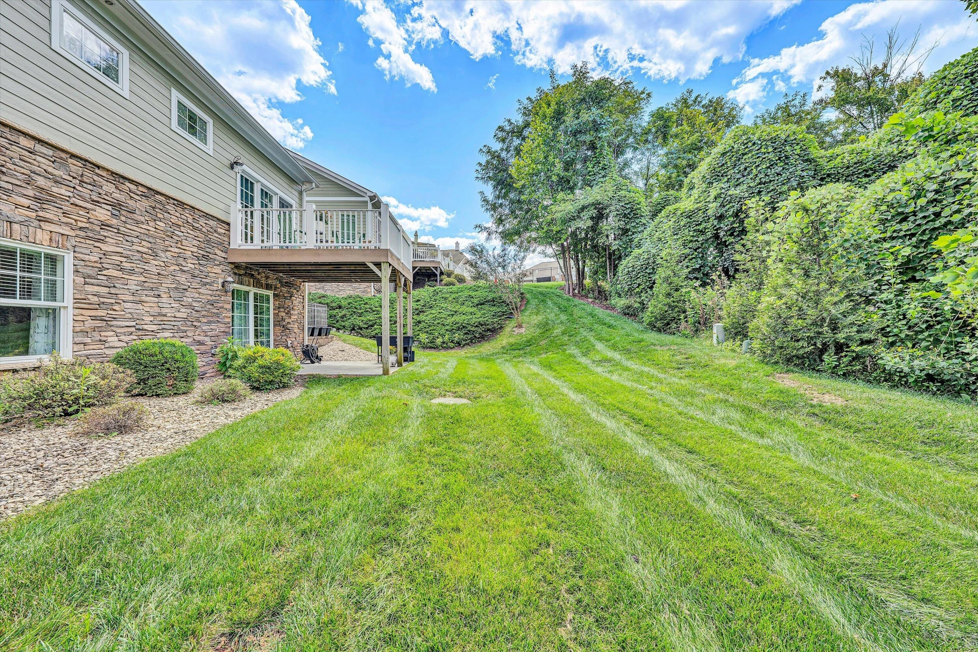 4944 Towne DR - Photo 64