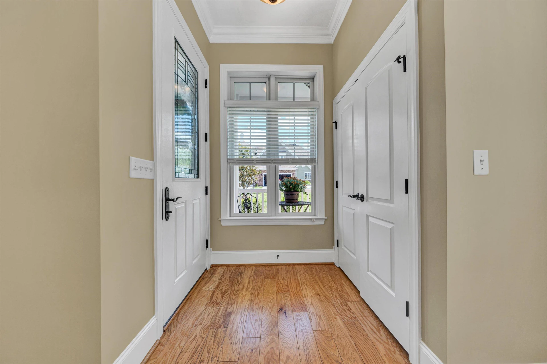 4944 Towne DR - Photo 11