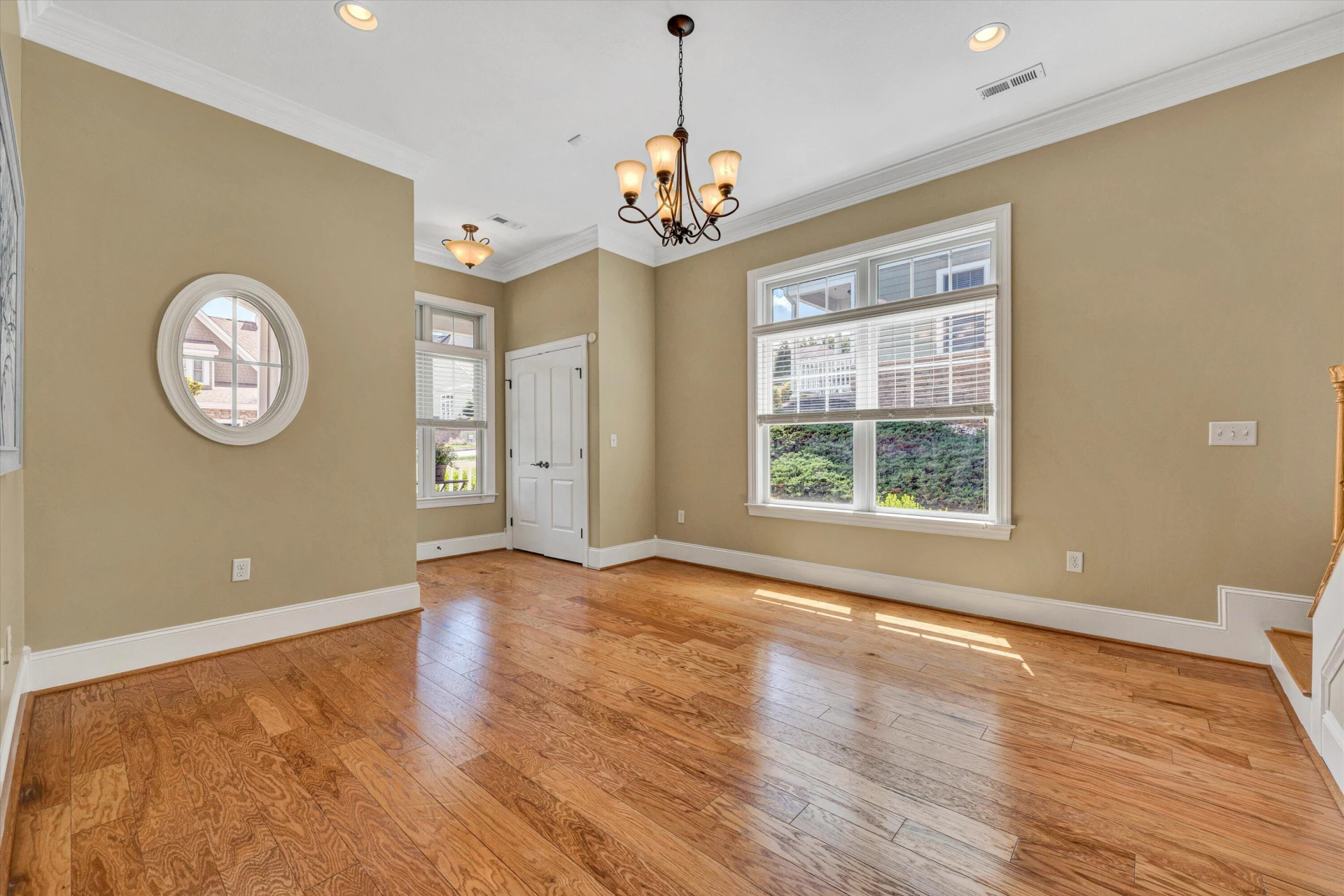 4944 Towne DR - Photo 12