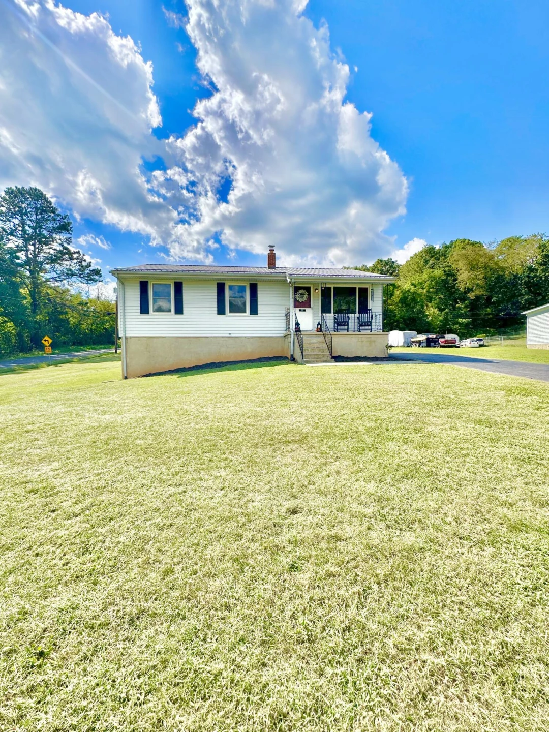 17 Cliffwood DR - Photo 2
