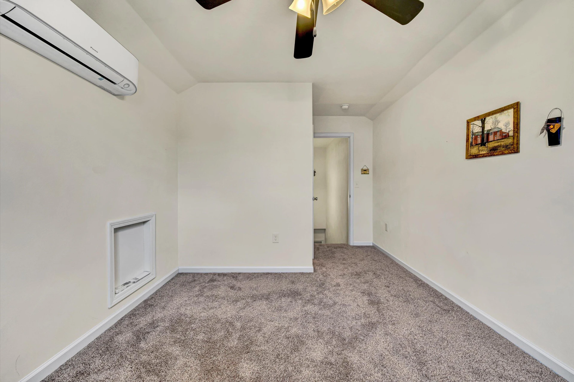 8355 Leighburn DR - Photo 22