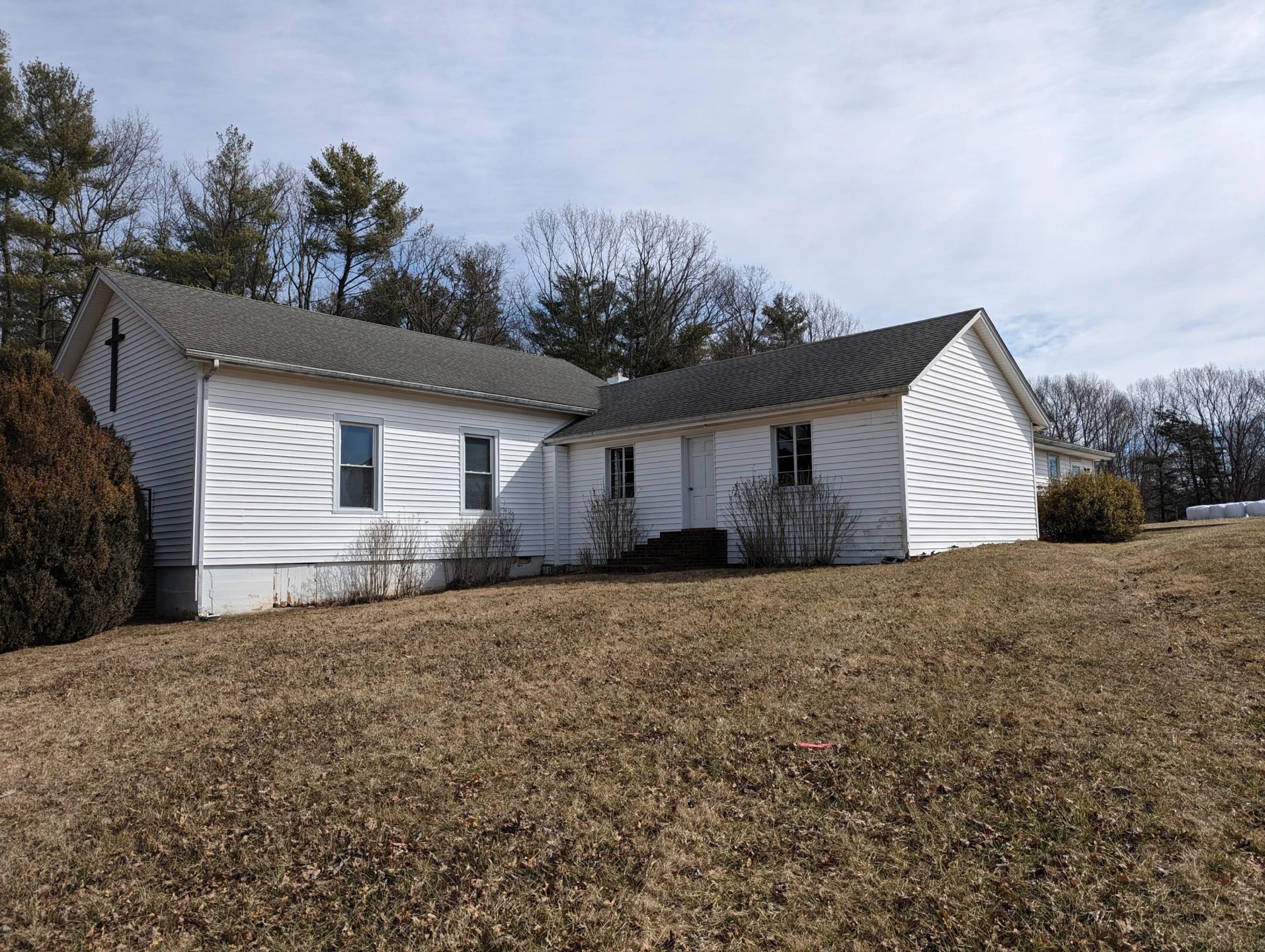 2820 Sawmill RD