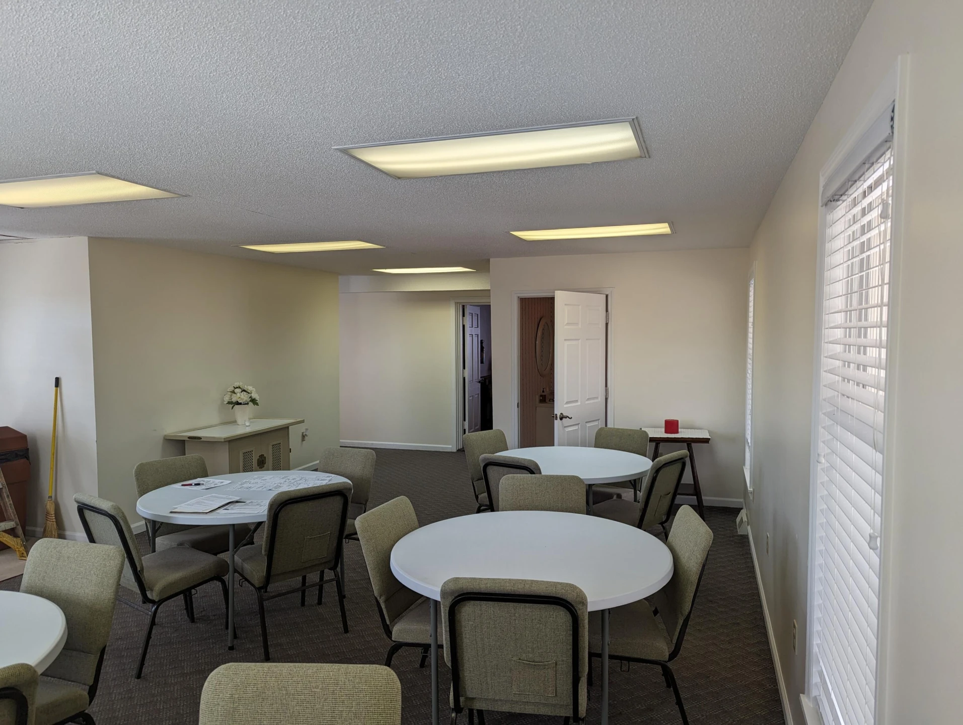 2820 Sawmill RD - Photo 12