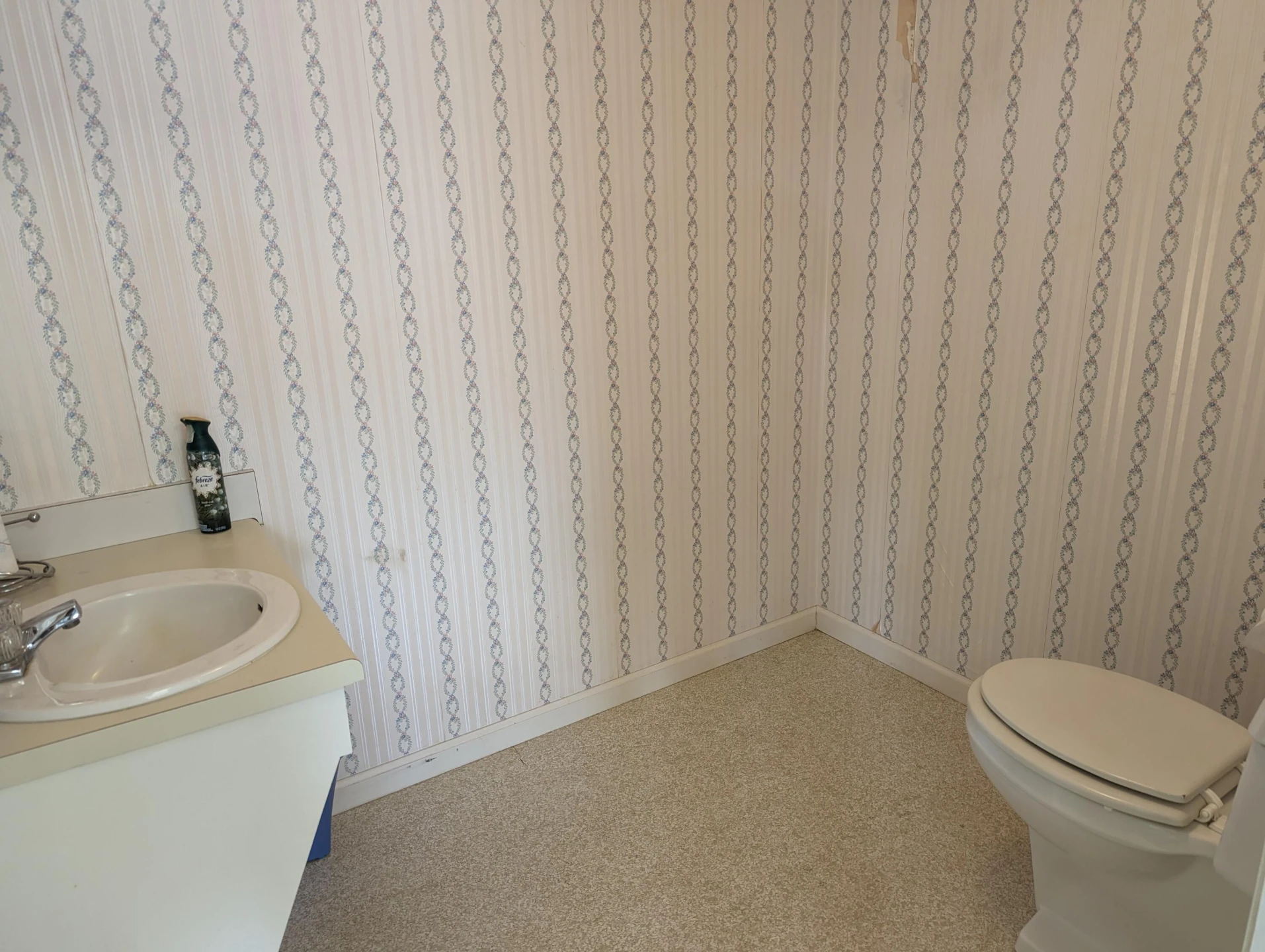2820 Sawmill RD - Photo 21