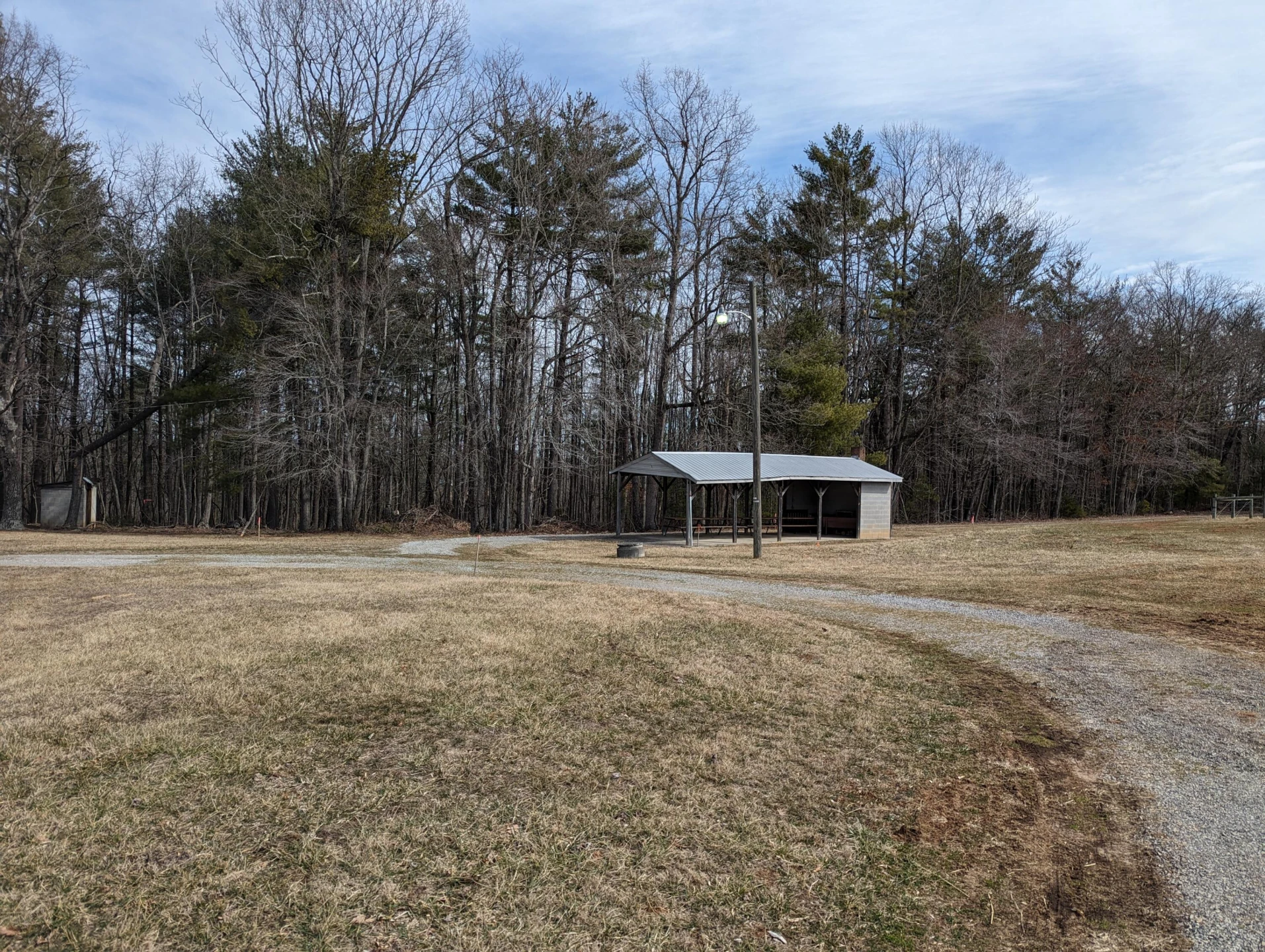 2820 Sawmill RD - Photo 28
