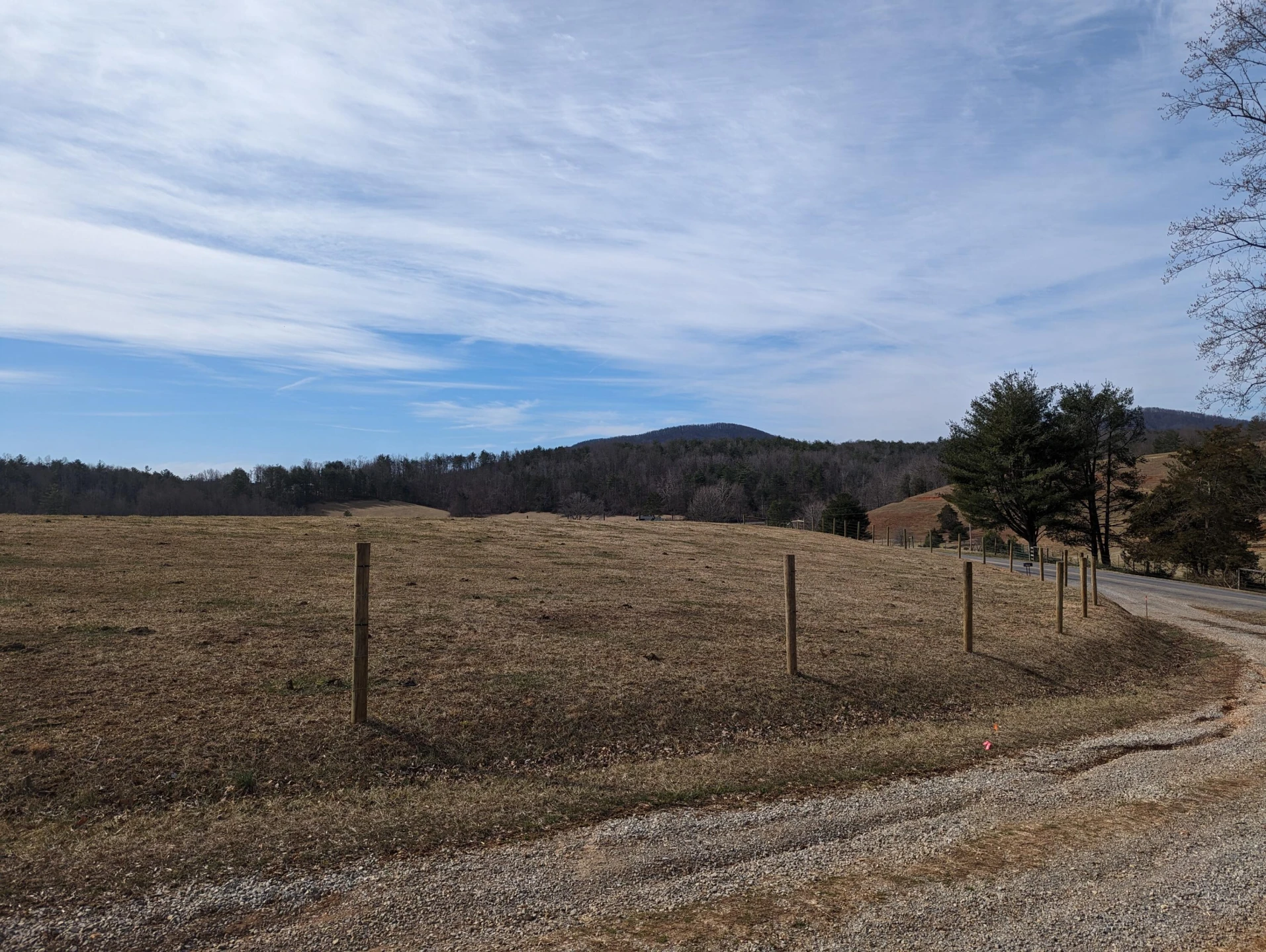 2820 Sawmill RD - Photo 32