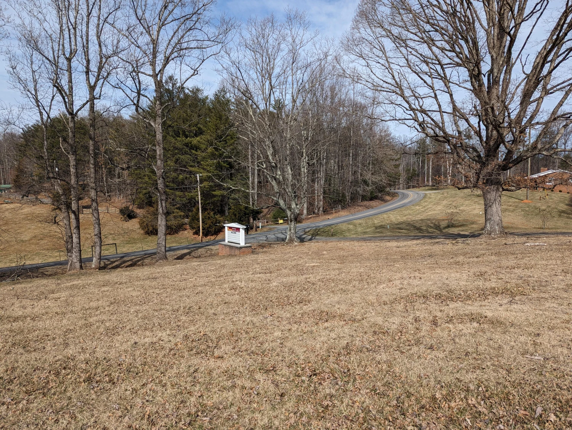 2820 Sawmill RD - Photo 34