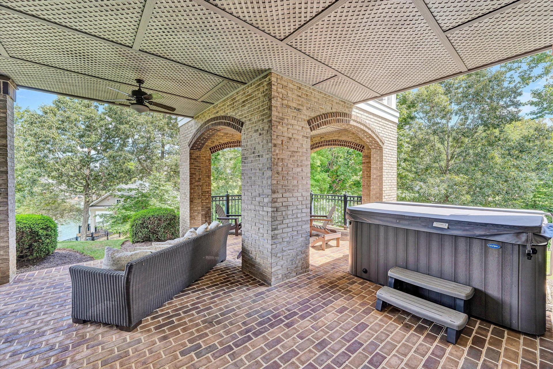 125 Grande Villa DR - Photo 53