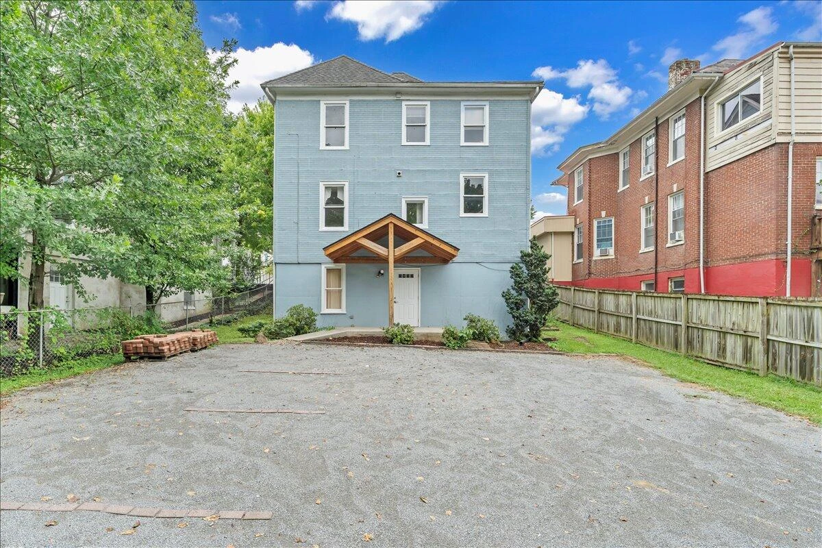 429 Elm AVE SW - Photo 46
