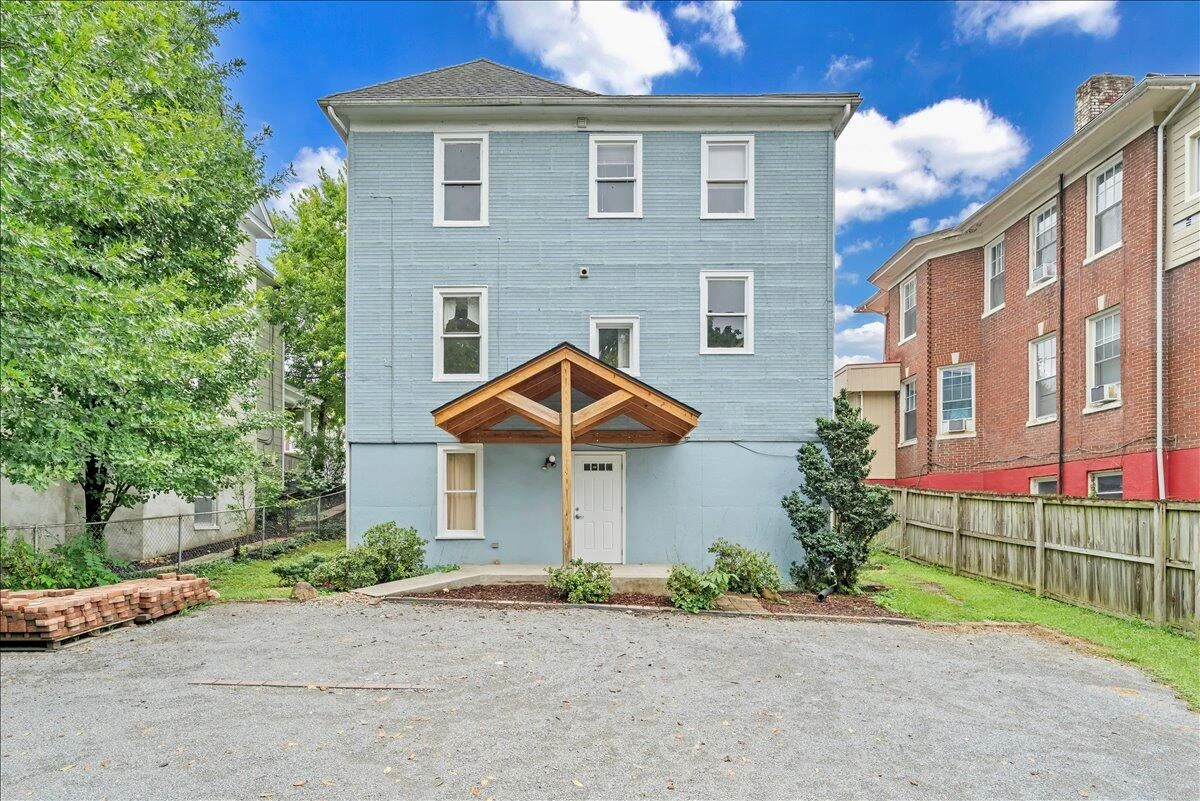 429 Elm AVE SW - Photo 48