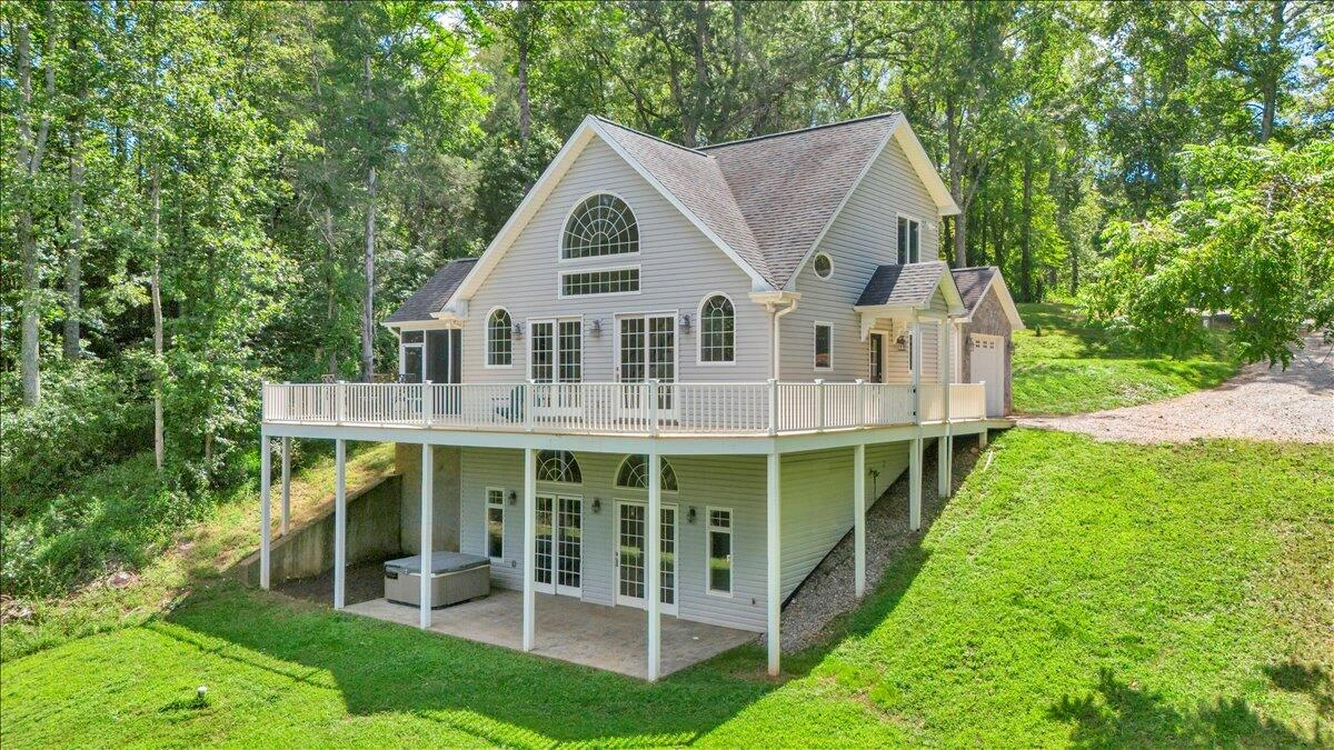 2011 Deepwoods RD