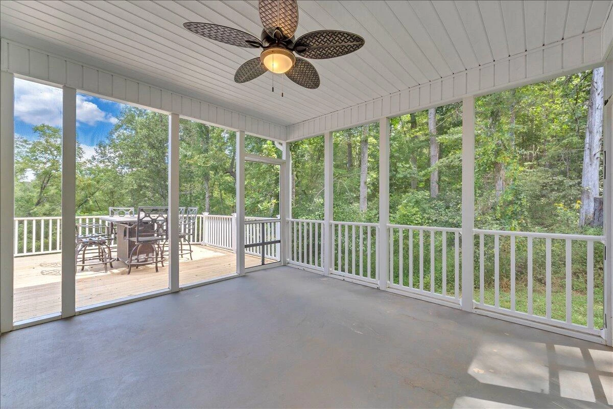 2011 Deepwoods RD - Photo 26