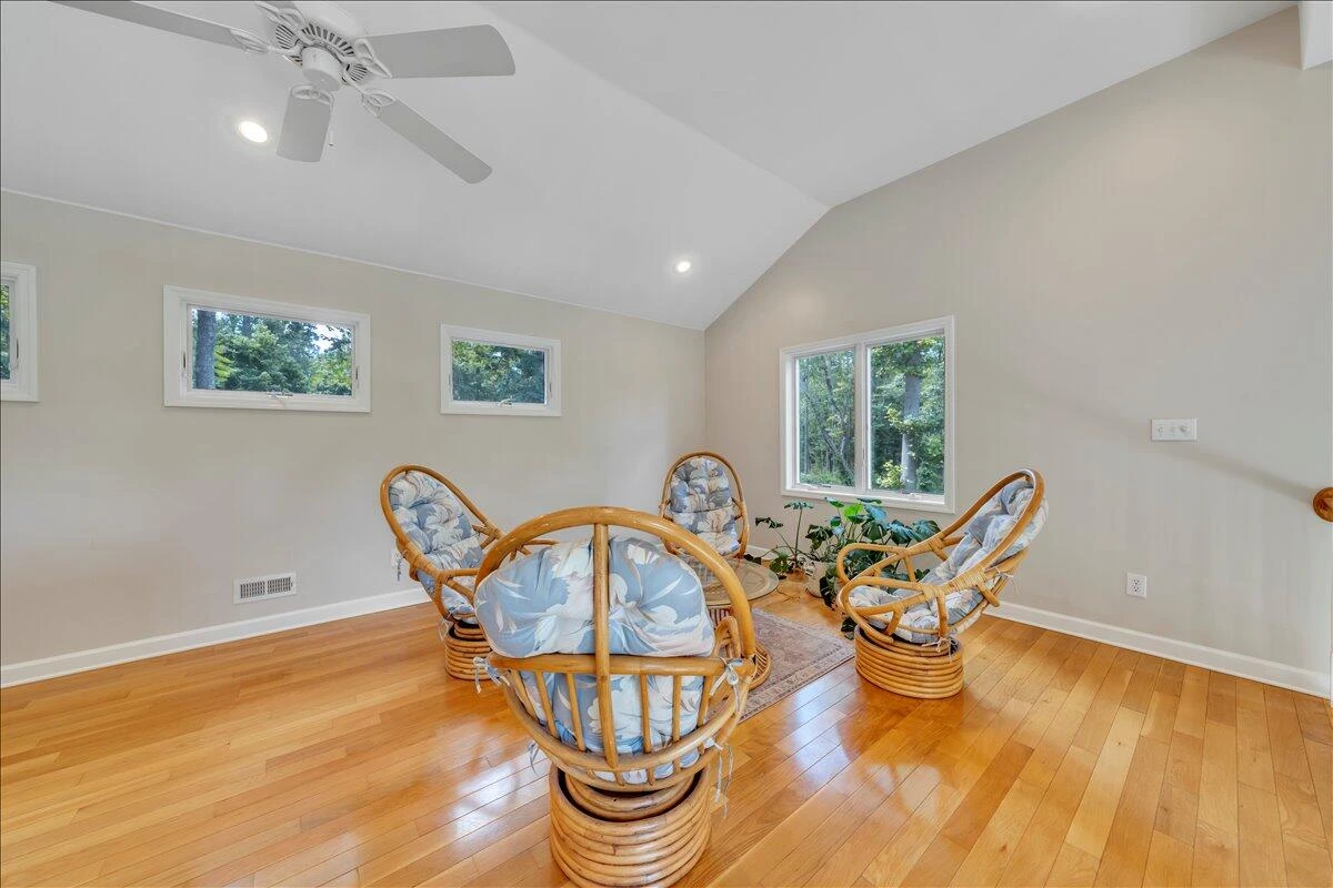 2011 Deepwoods RD - Photo 32