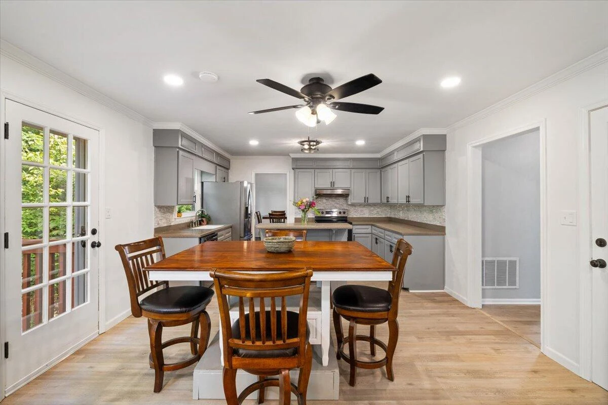 3337 Hollyfield CIR - Photo 14