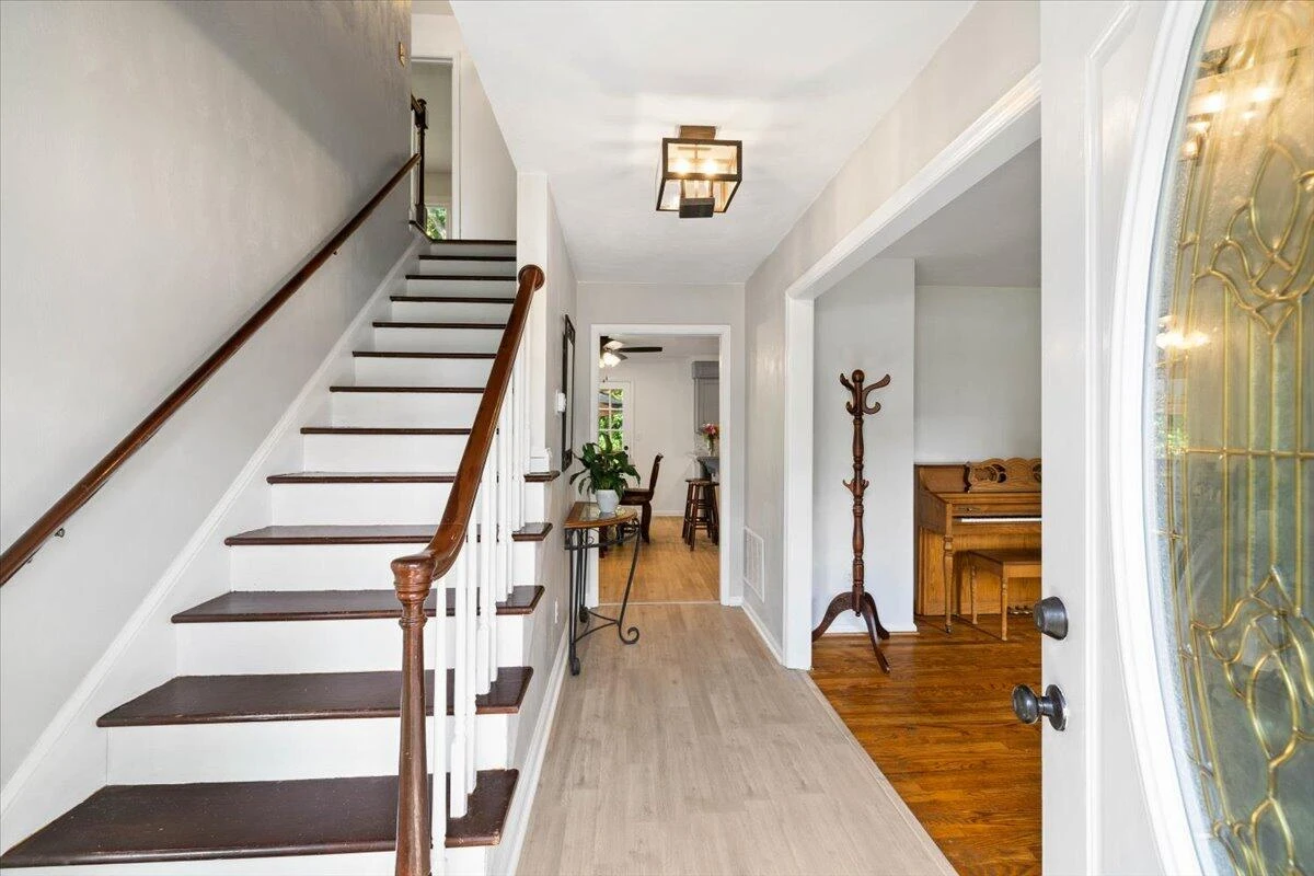 3337 Hollyfield CIR - Photo 17
