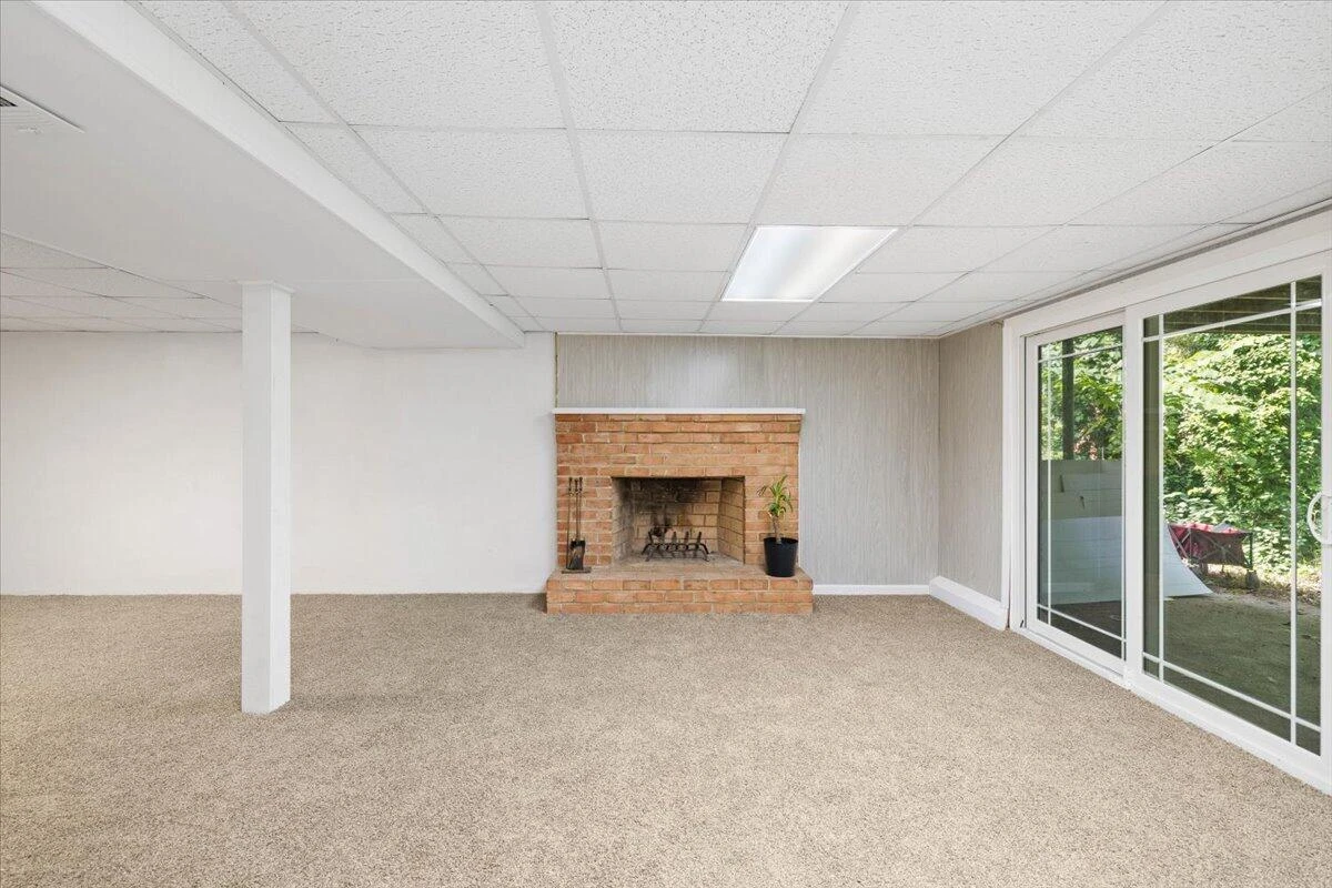 3337 Hollyfield CIR - Photo 28
