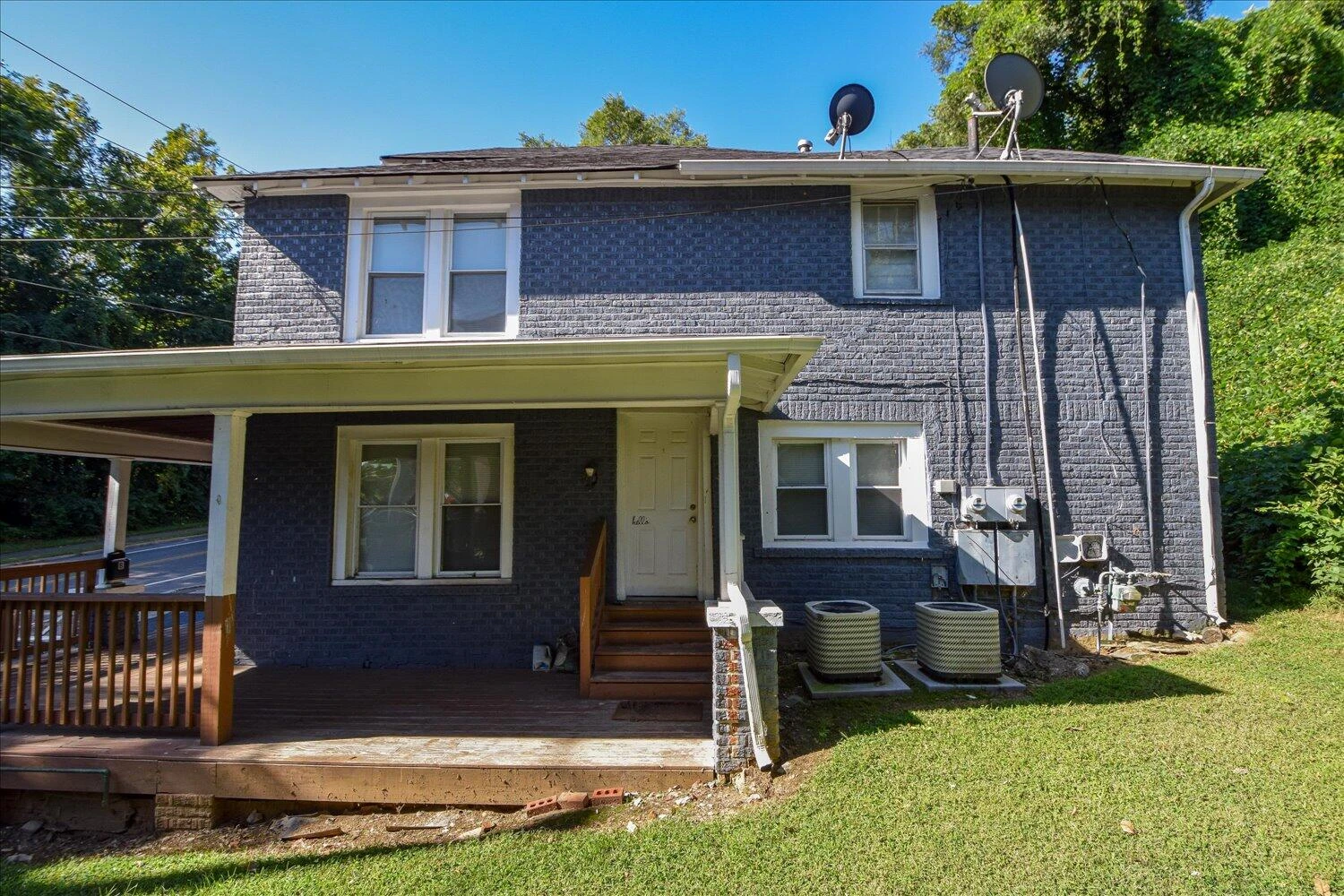 1327 Main ST SW - Photo 27