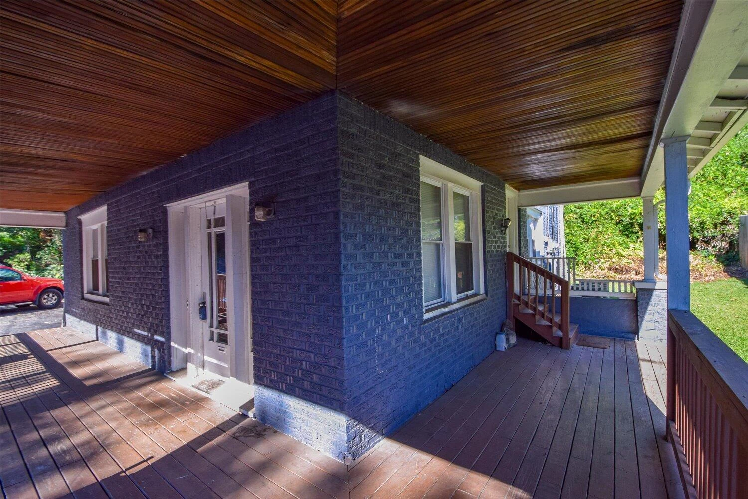 1327 Main ST SW - Photo 28