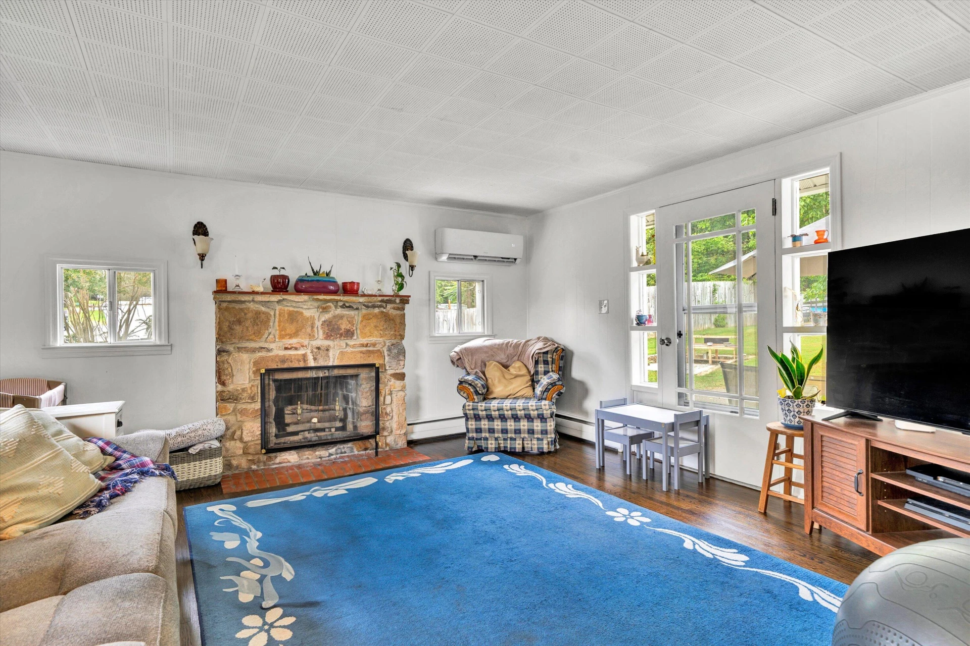 218 Albemarle AVE - Photo 6