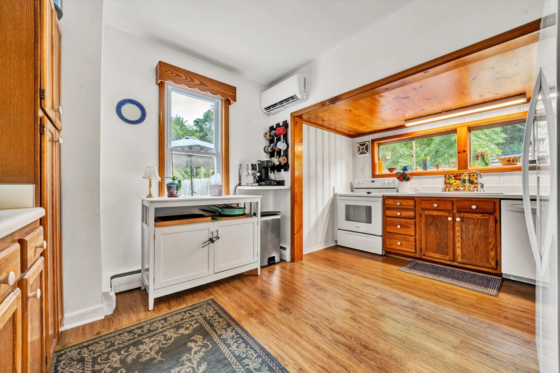 218 Albemarle AVE - Photo 9