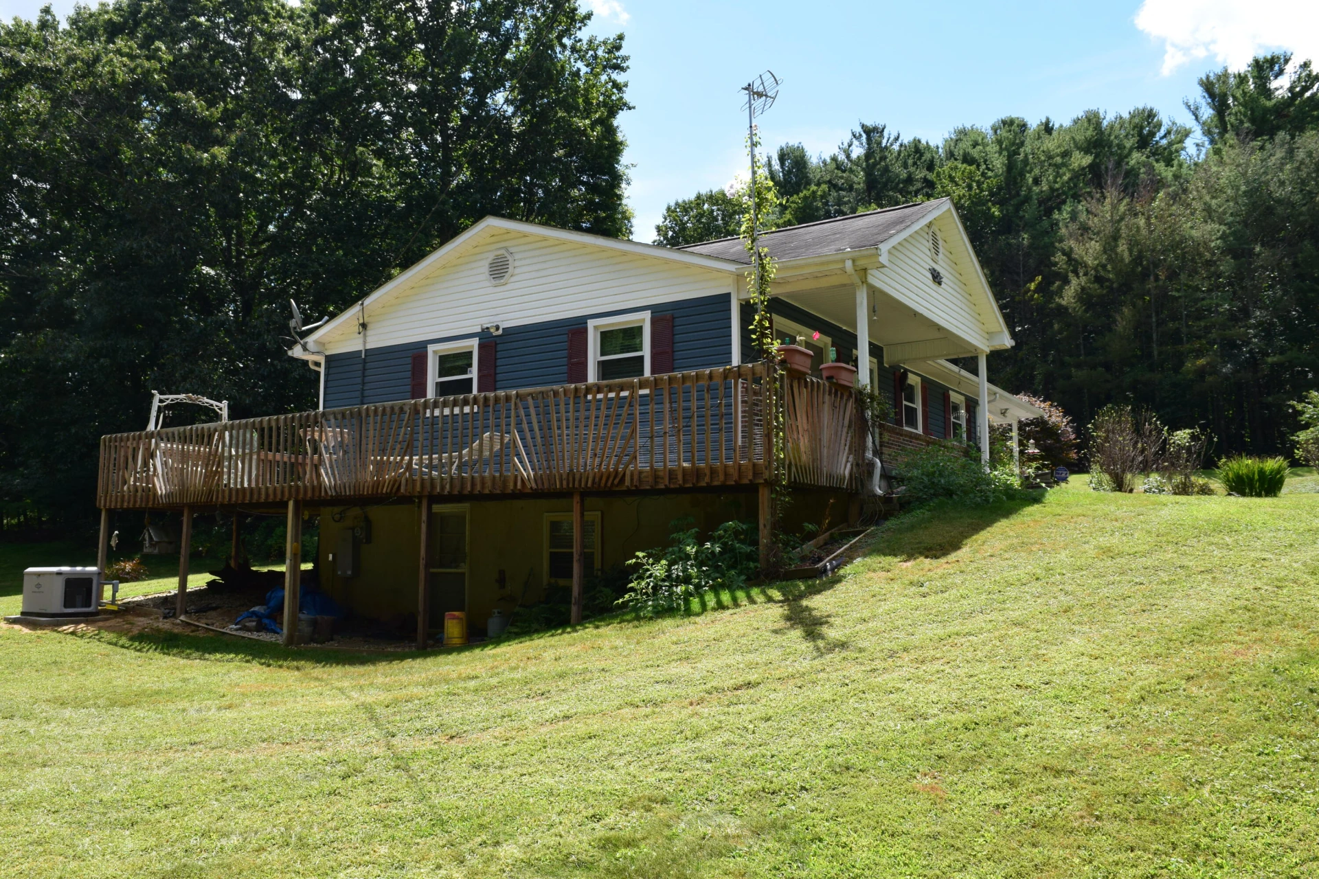 1890 Beaver Creek RD NW - Photo 6