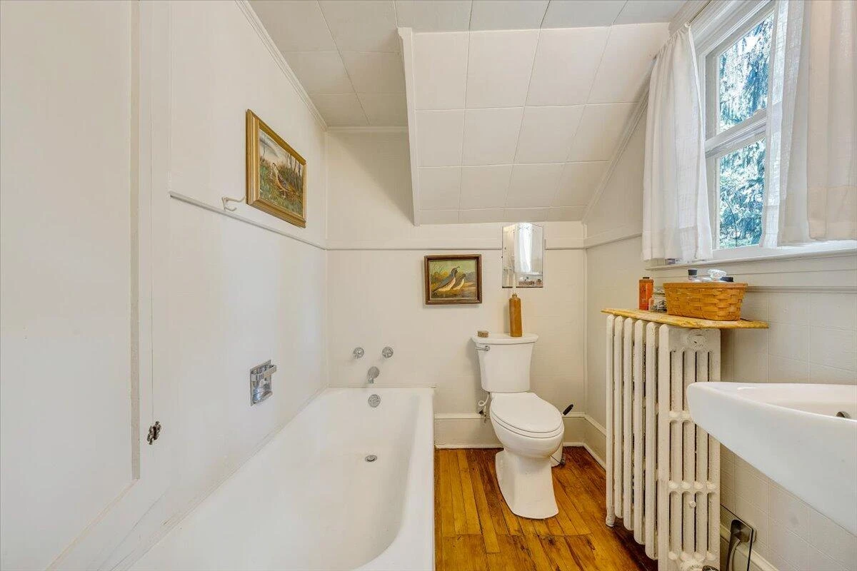 135 13th ST - Photo 19