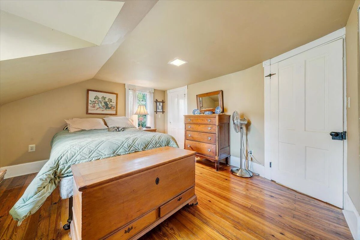 135 13th ST - Photo 27