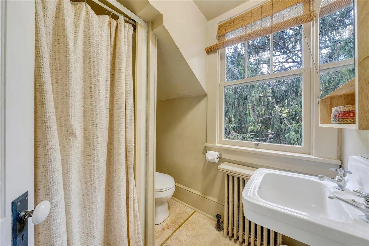 135 13th ST - Photo 28