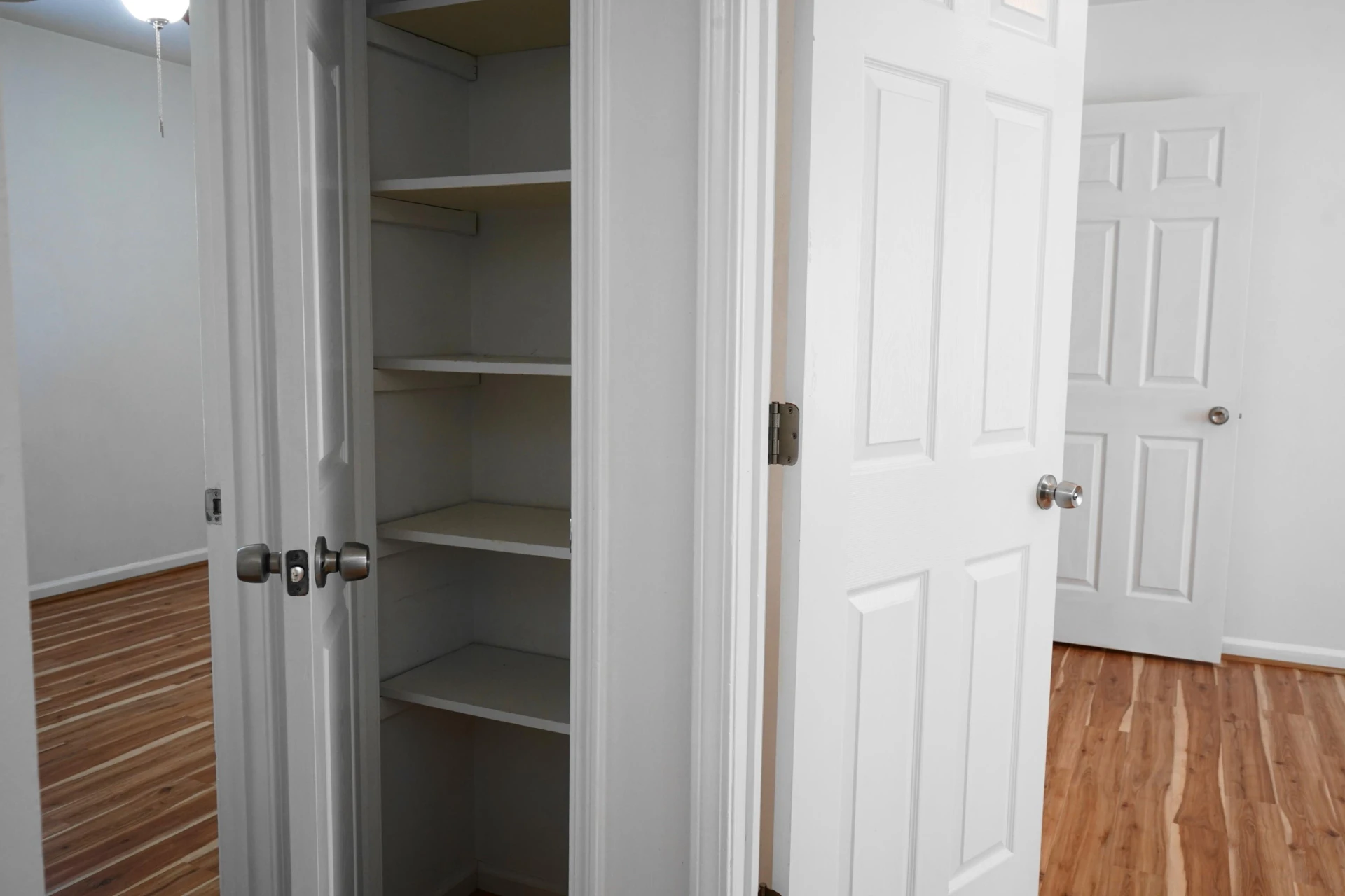 102 Ross ST - Photo 15