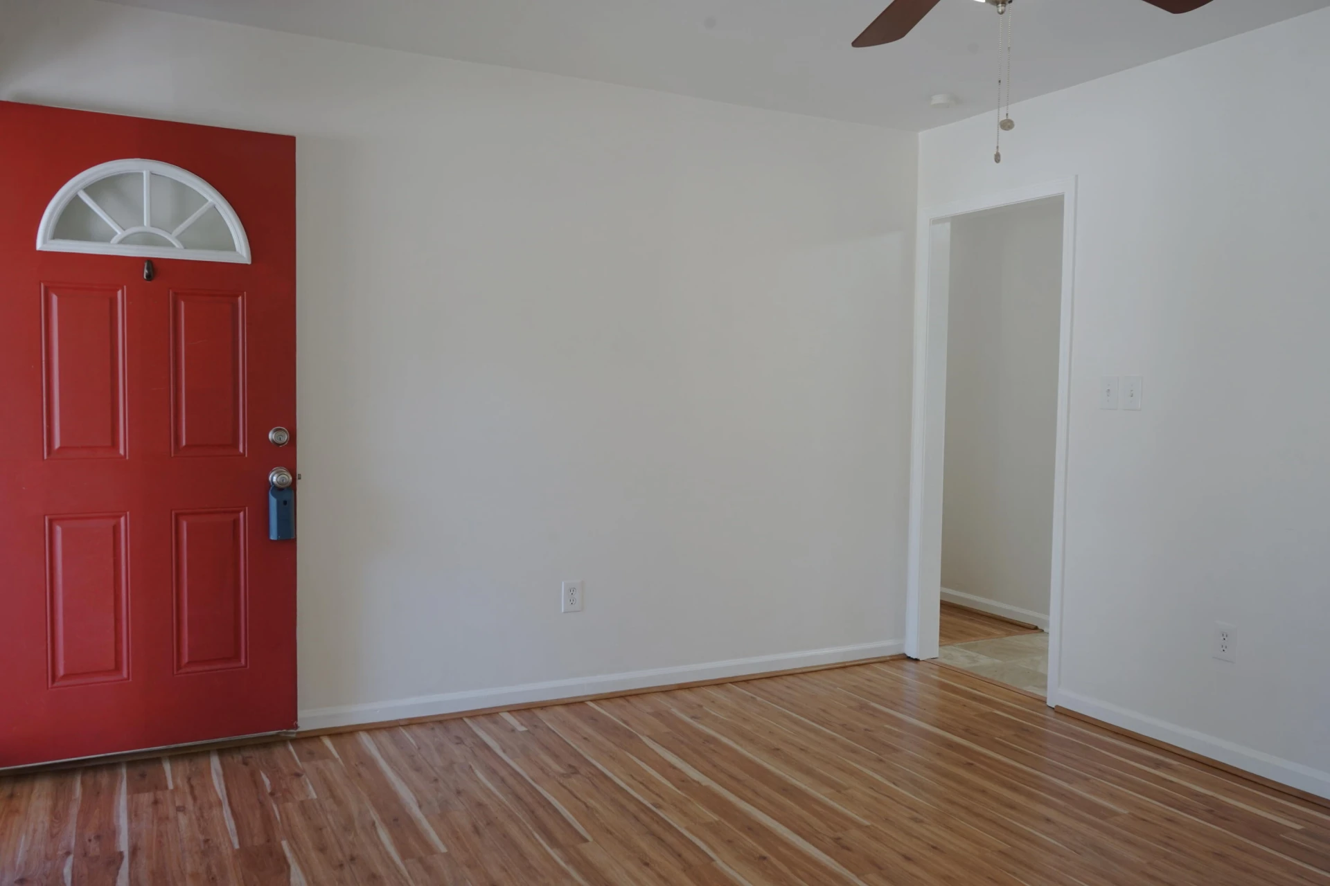102 Ross ST - Photo 6