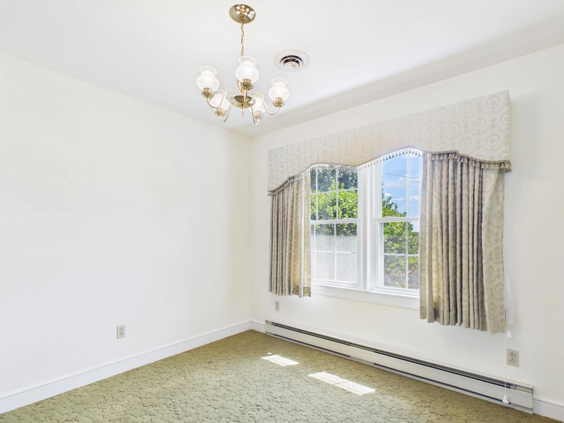 423 Woodland DR - Photo 15
