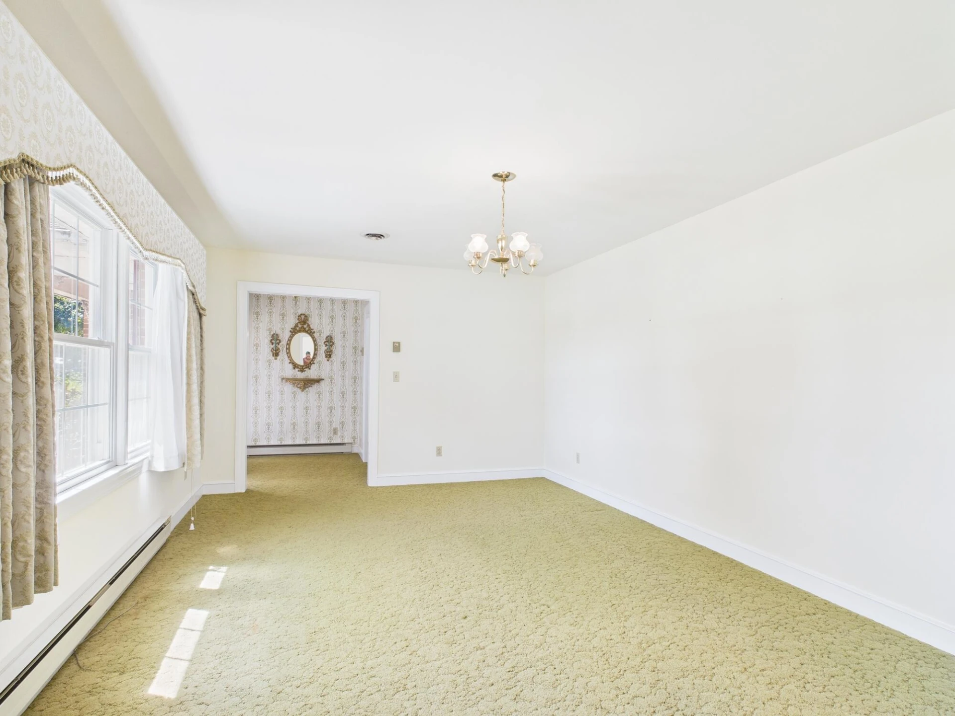 423 Woodland DR - Photo 16
