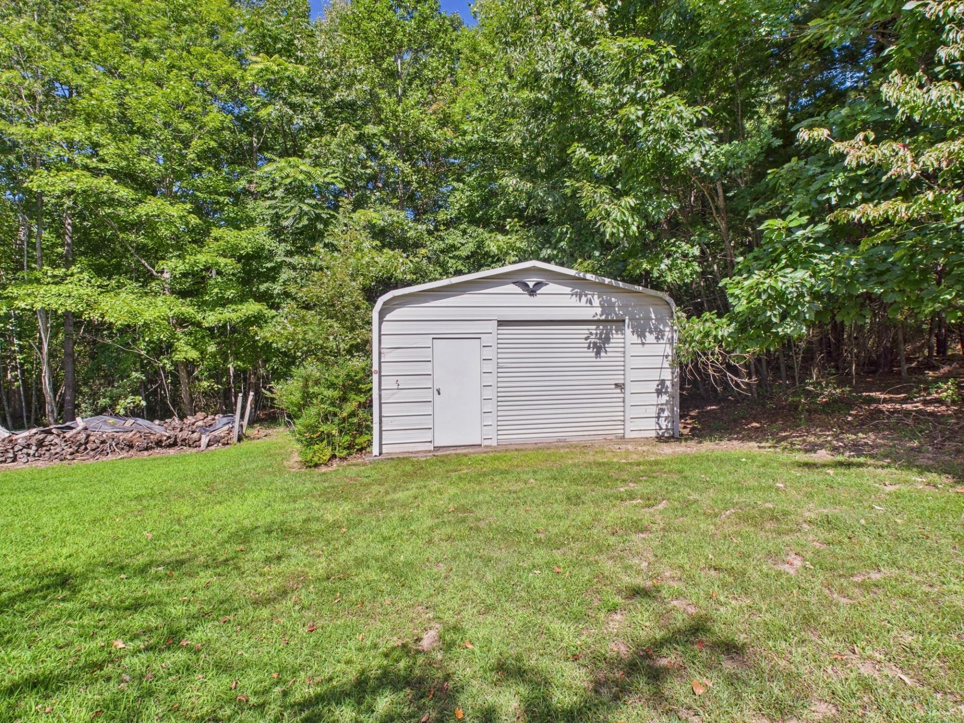 423 Woodland DR - Photo 47