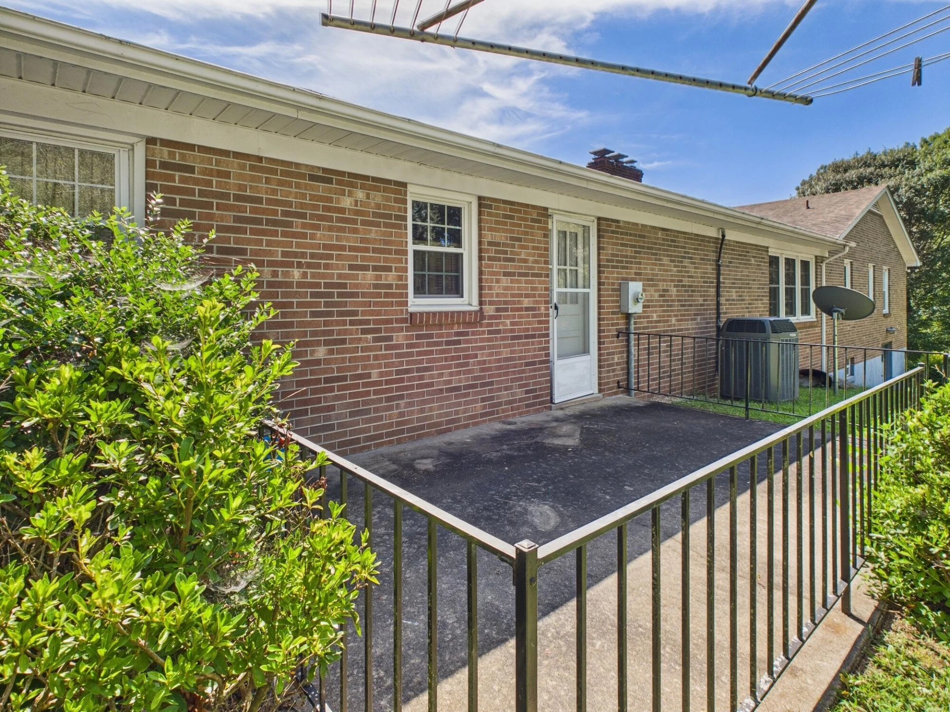 423 Woodland DR - Photo 56