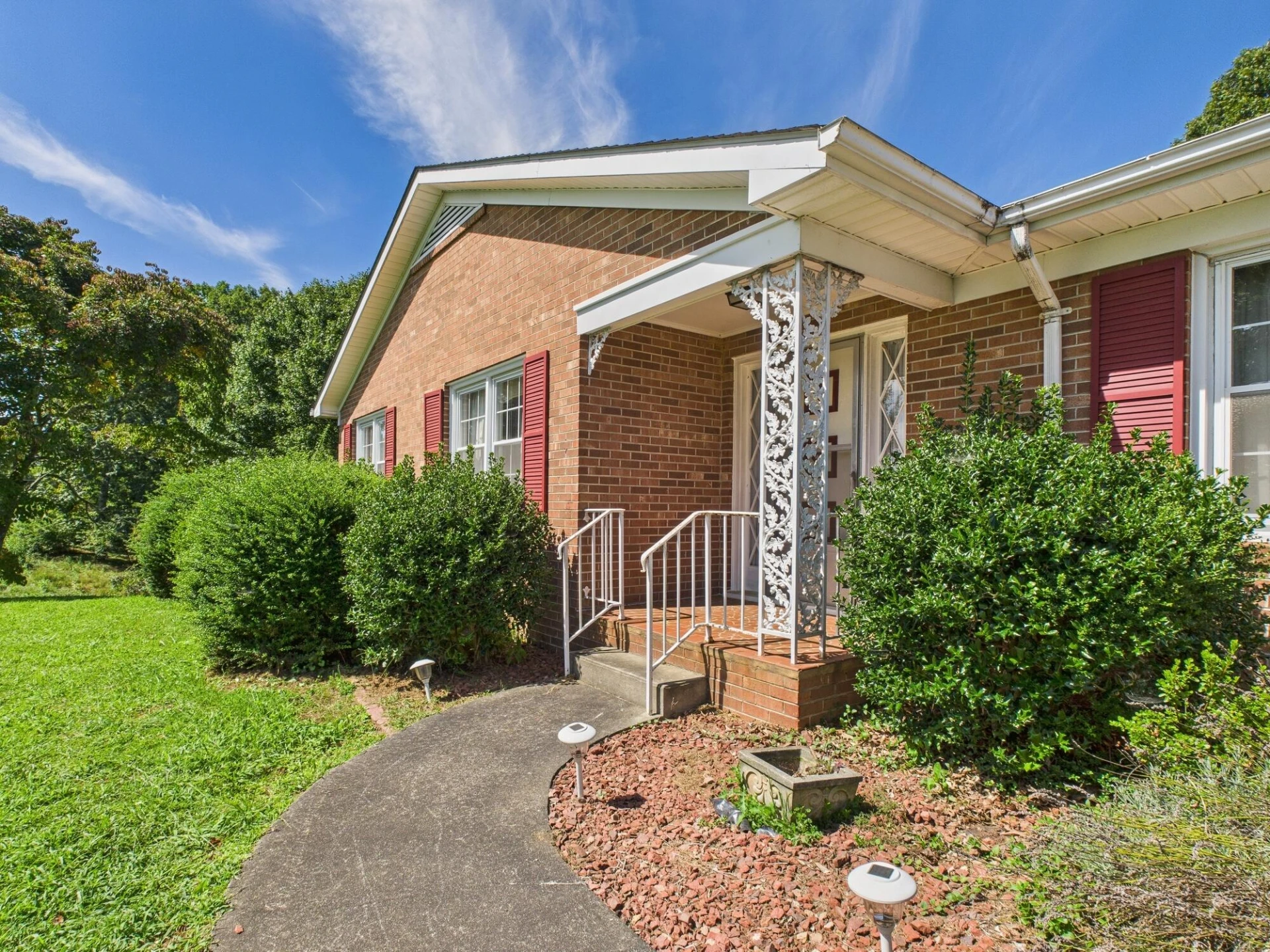 423 Woodland DR - Photo 60
