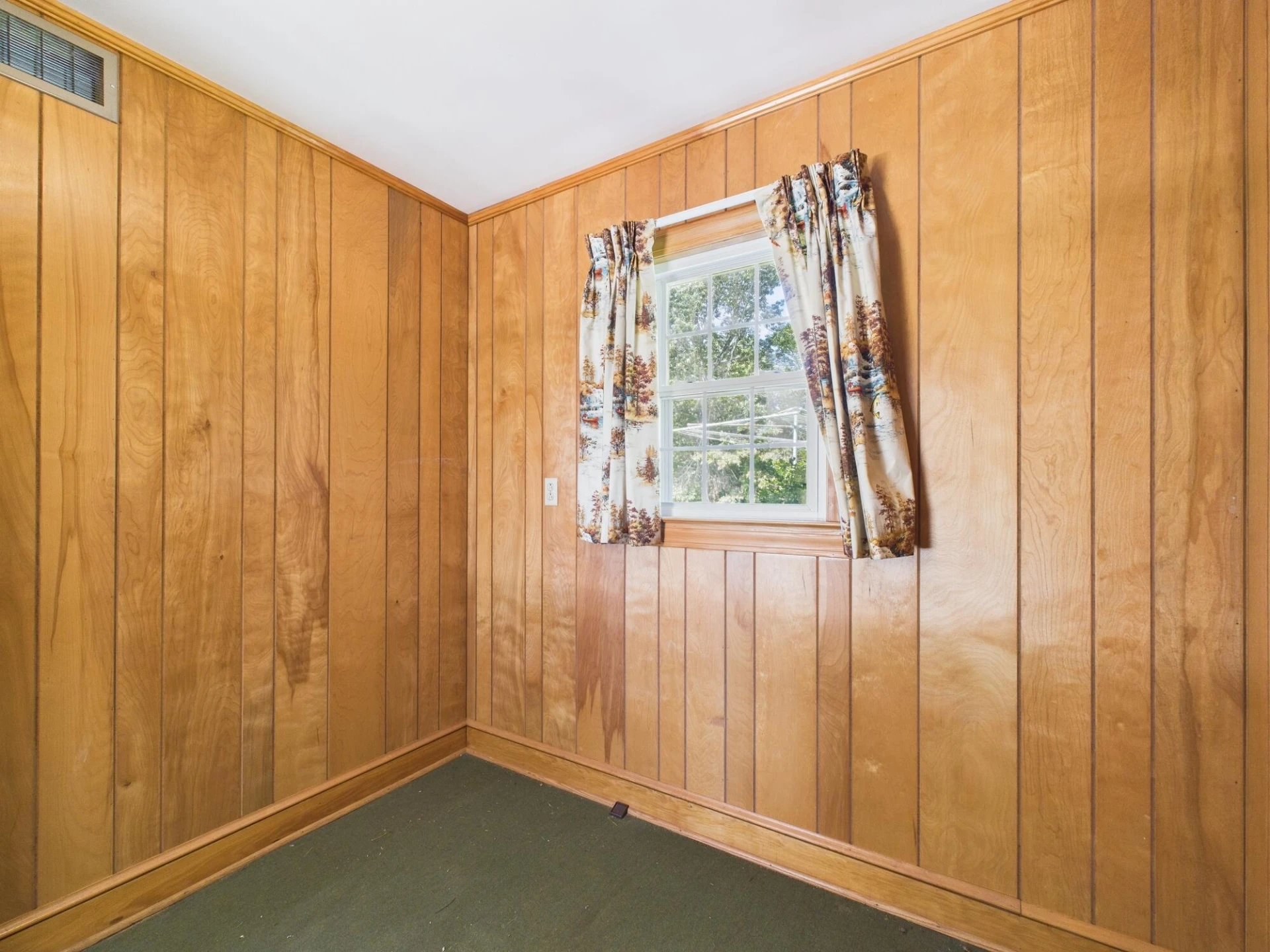 423 Woodland DR - Photo 63