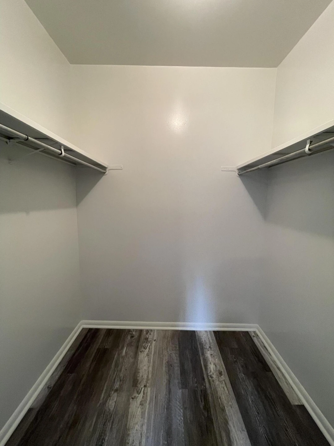 205 Forestview CIR - Photo 49