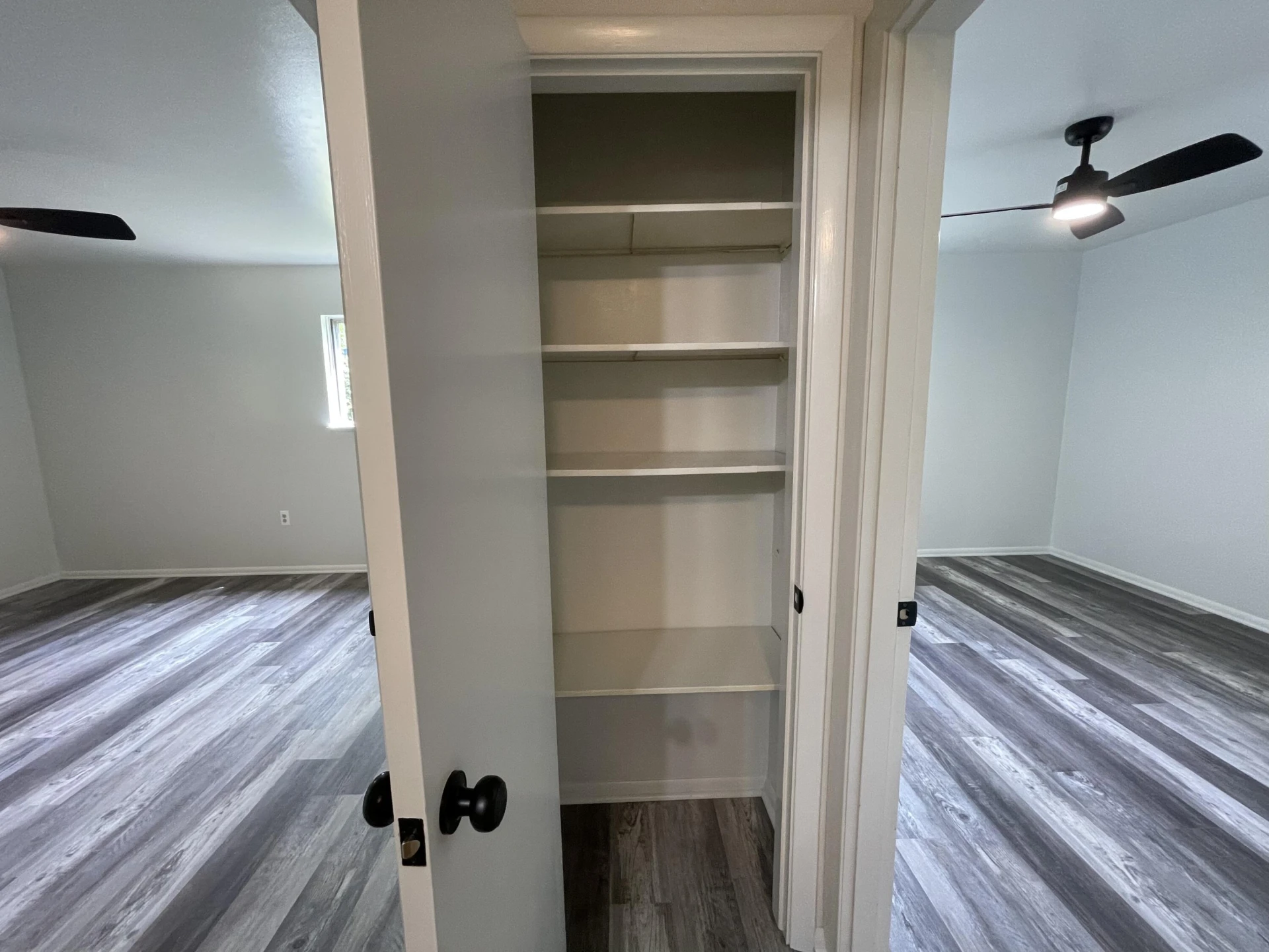 205 Forestview CIR - Photo 51