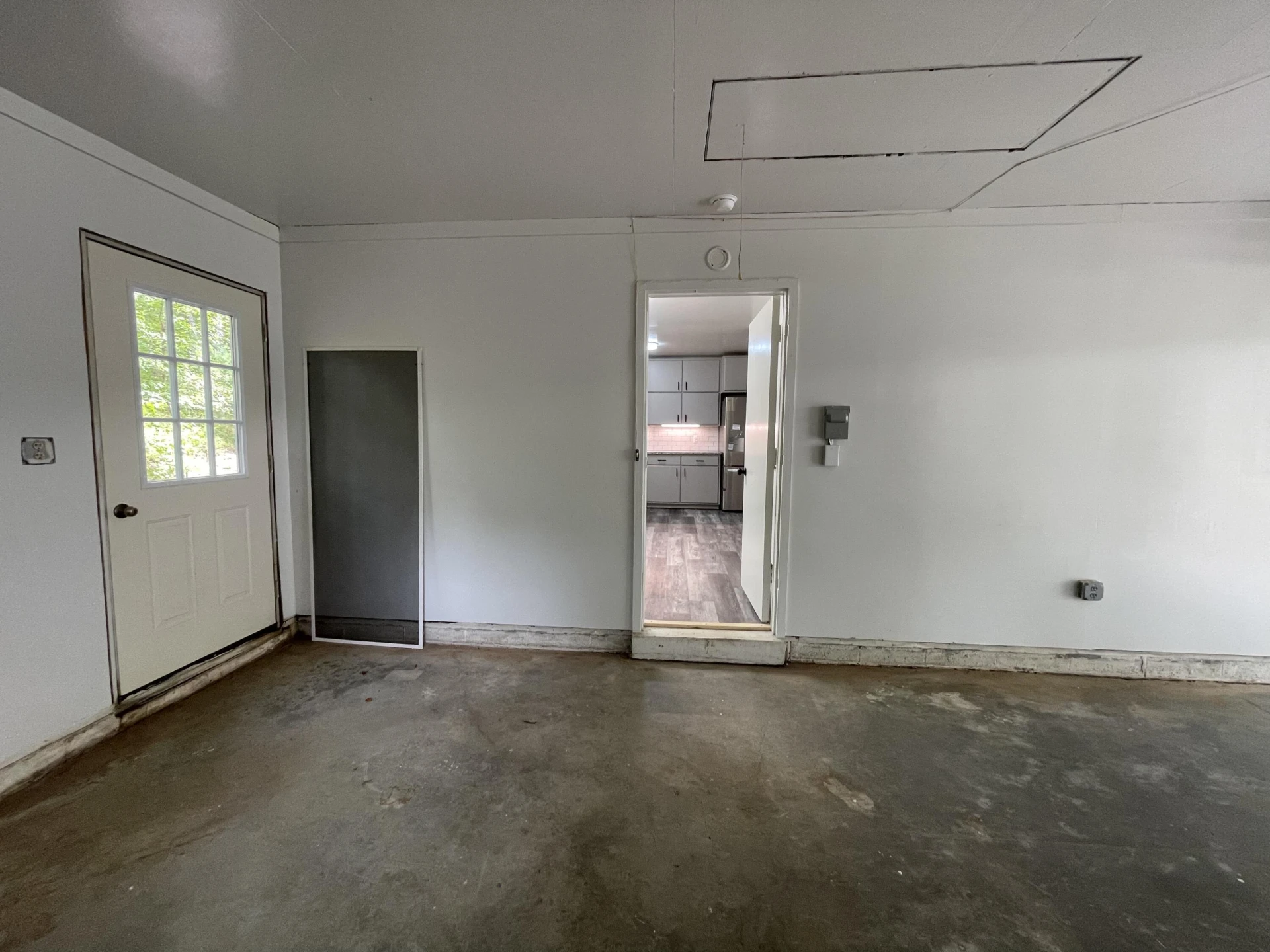 205 Forestview CIR - Photo 56