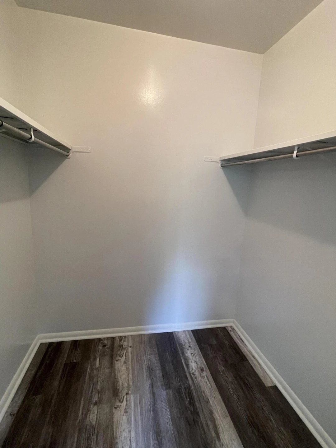 205 Forestview CIR - Photo 62