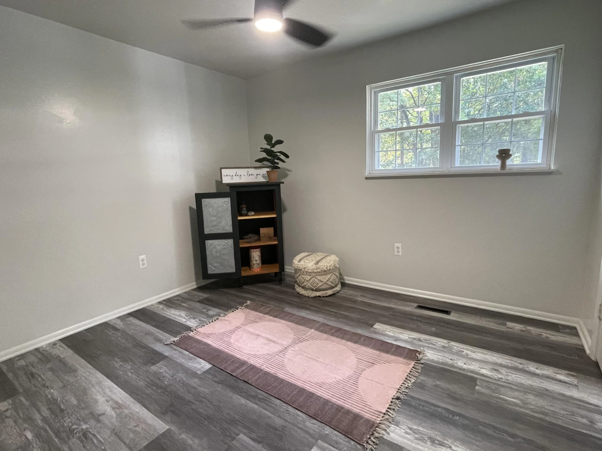 205 Forestview CIR - Photo 76