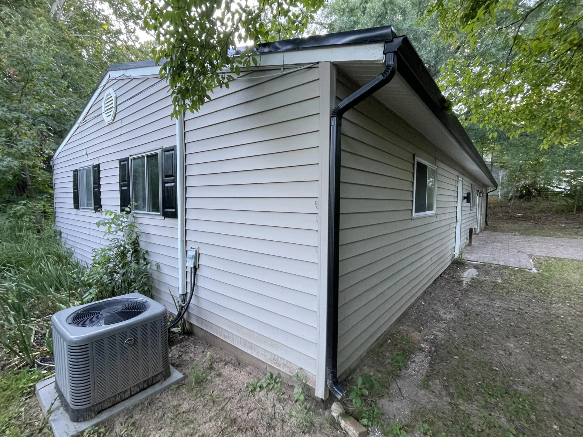 205 Forestview CIR - Photo 83