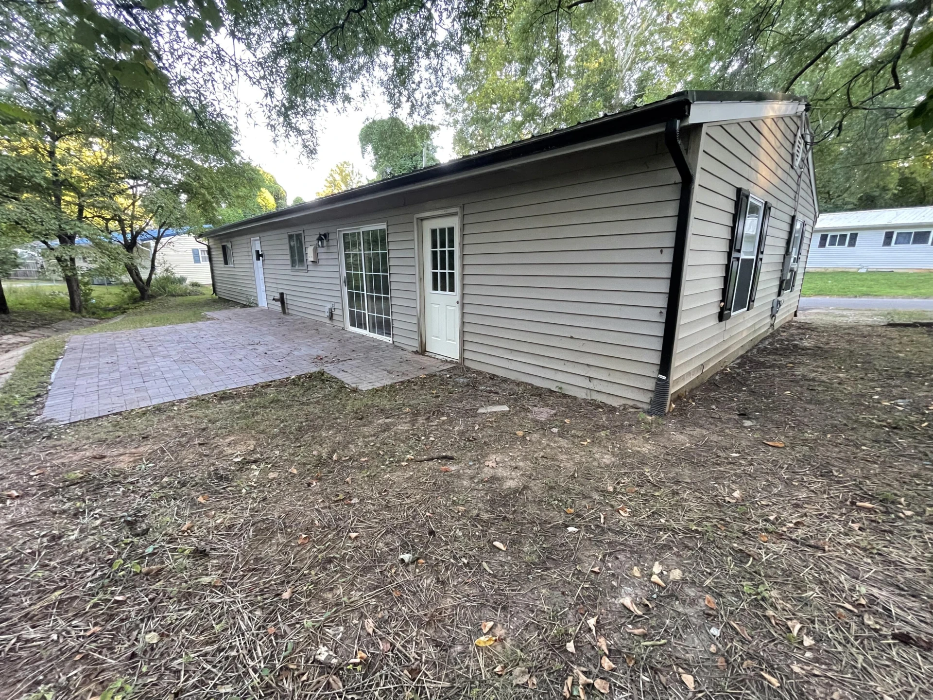 205 Forestview CIR - Photo 87