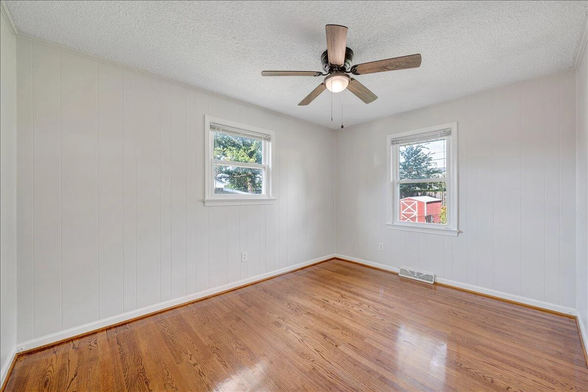 2132 Ellison AVE - Photo 17