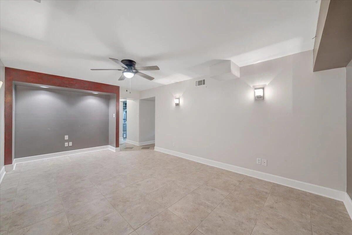 2132 Ellison AVE - Photo 24