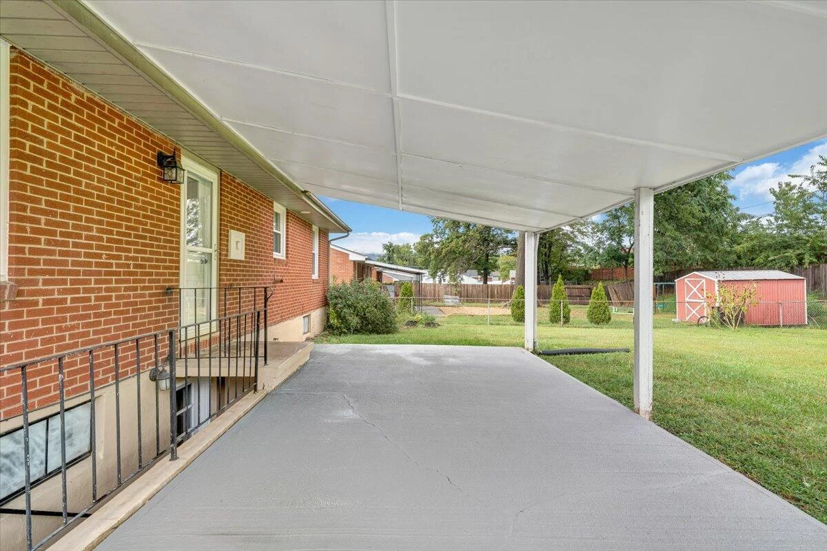 2132 Ellison AVE - Photo 41