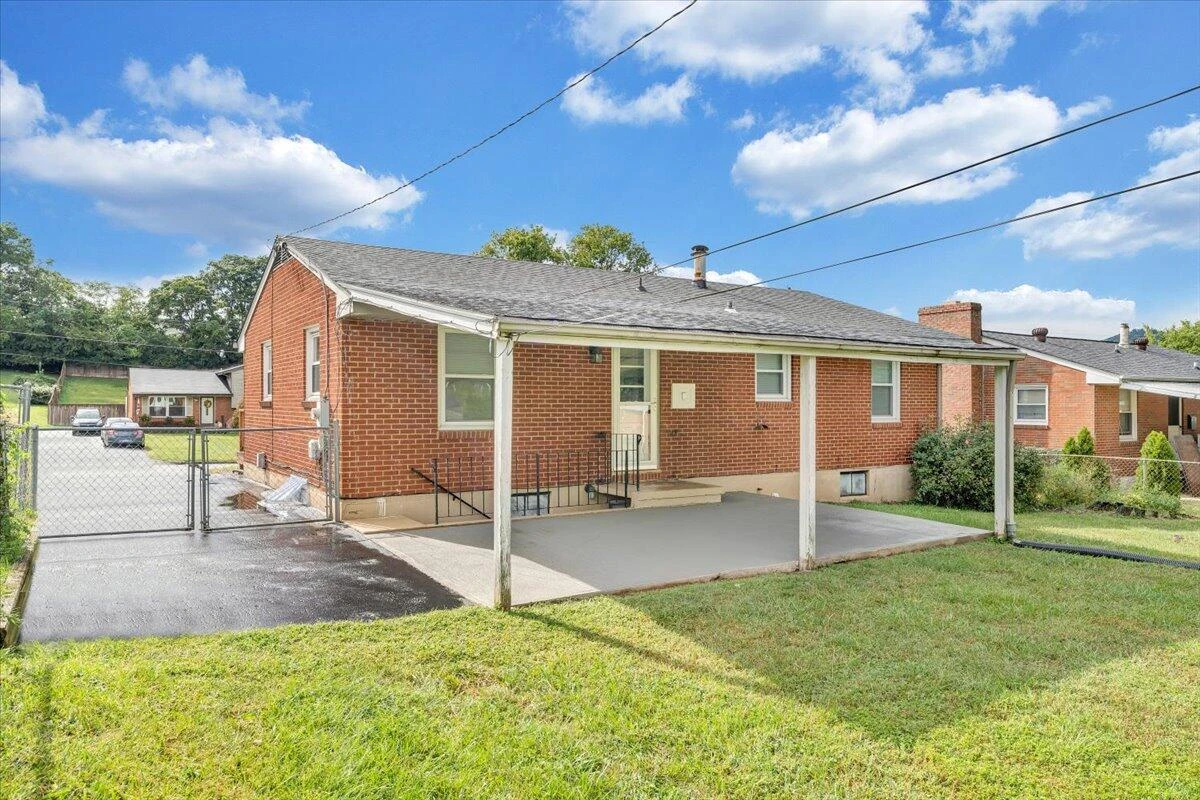 2132 Ellison AVE - Photo 42